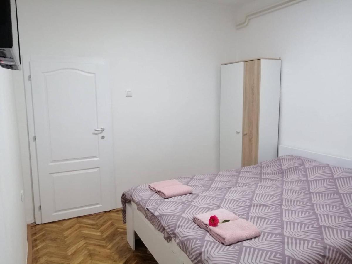 Apartman Nana Ягодина Екстер'єр фото