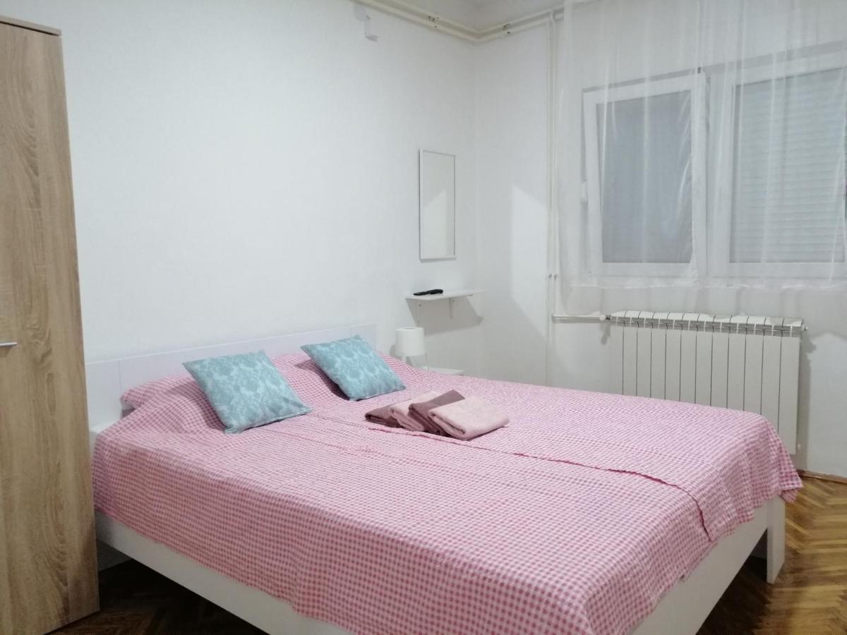 Apartman Nana Ягодина Екстер'єр фото